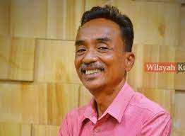 Kutip bungo melor wat kelik mak anak. Halim Yazid Selami Erti Kemerdekaan Dalam Dikir Barat Wilayahku