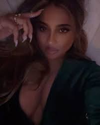 Let me Distract you 🌊, ., Art by @mastermindfotoo 📸, Face by @mel.coast  💋, Hair by @hairbyprincessgray 🧝🏽‍♀️