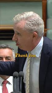 GOONELLABAH PUBLIC SCHOOL I presented Gabriel Dalla Rosa with my book prize  recently. Gabriel was awarded the book for " His Excellence in Reading".  Wonderful to be at the assembly. Great school