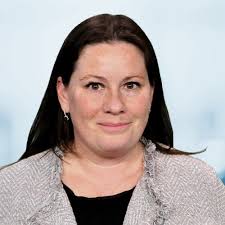 Erin Lyons's Instagram, Twitter & Facebook