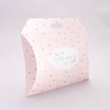 Boite Cadeau Bebe Fille Rose Fleuri Kiabi 2 00 Da kiabi trovi scarpe, sneakers, camicie, jeans, pantaloni, maglieria e accessori da uomo. boite cadeau