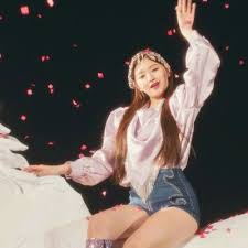 Everglow Bon Bon Chocolat In 2020 Bon Bons Concert