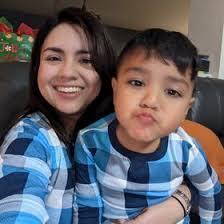 Edith Rios's Instagram, Twitter & Facebook