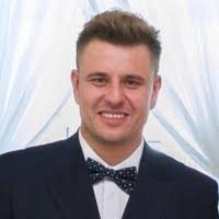 Adam Kolakowski's Instagram, Twitter & Facebook