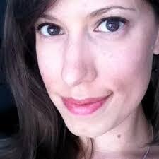 Jennifer Rising's Instagram, Twitter & Facebook