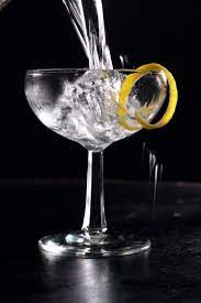 The Vesper Recipe Recipe Perfect Martini Classic Martini Nyt Cooking