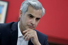 Mauricio Interiano: "A todos nos duele lo que ha hecho el expresidente Saca  con el país, fue un error entregarle las riendas del partido (Cuando fue  presidente del COENA)"