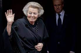 Die niederländische königin beatrix will im april abdanken. Fleissige Prinzessin Der Niederlande Beatrix Kennt Keinen Ruhestand Panorama Stuttgarter Nachrichten