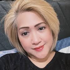 in life the biggest gifts you can give yourself, is too walk out of people  who doesn't value you.