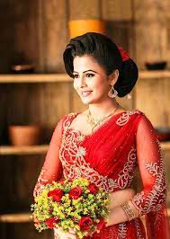 Homecoming Hairstyles In Sri Lanka Bridal Wear Homecoming Hairstyles Saree Wedding