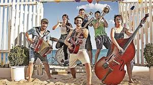 Els Catarres, inyección de buen rollo en Sineu