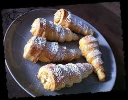 Cornets A La Creme Patissiere Les Plaisirs Gourmands De Thd Idee Recette Dessert Creme Patissiere Facile Recette Baklava