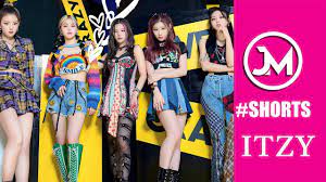Itzy Crazy In Love Album Reaction In 2021 Itzy Crazy Love Album