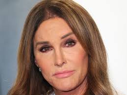 Jenner played college football for the graceland yellowjackets before incurring a knee injury that required surgery. Caitlyn Jenner Reportedly Exploring Run For California Governor The Independent