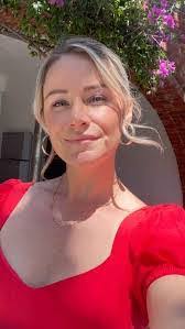 Brittany Loring's Instagram, Twitter & Facebook