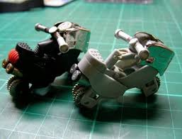 How To Make A Disposable Lighter Into A Motorcycle Fork Party Cool Lighters How To Make Light Disposable Lighter
