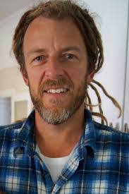 Andrew Halstead's Instagram, Twitter & Facebook