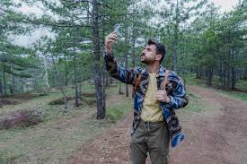 Marian gomez fapello called in and walked into an unit.