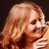 20+ "Jackie Storey" profiles