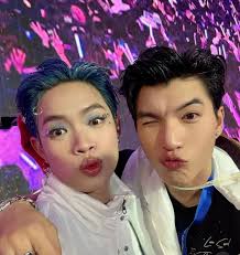 Màn 'đu idol' thành công nhất: Pháp Kiều từ fan đến đồng nghiệp HIEUTHUHAI