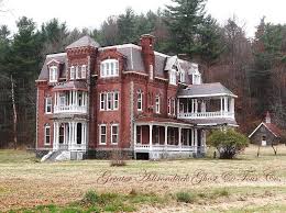 Graves Mansion Plattsburgh Ny Breath Taking This Is Gorgeous Looks Like U Cld Move Right In This Is The Mansions Old Abandoned Houses Abandoned Mansions