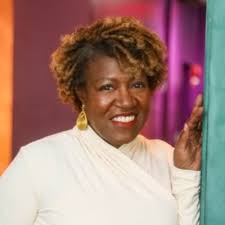 A New Venture! I love summer. The kids sleep in, there are no lunches to  pack, and the popsicles drip endlessly. If you're lucky, there's even space  to be bored. For kids,