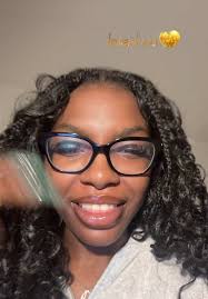 Who Is Leaving the Villa