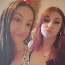 where to find last minute chocolate ice cream cake?