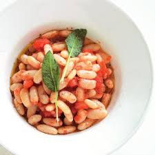 Non sono chiare le origini del nome. Fagioli All Uccelletto Recipe La Cucina Italiana
