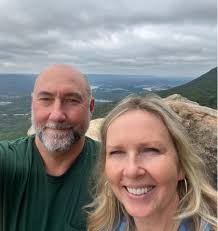 Can a 292 engine with a small cam run 3-2s with all three carbs correctly?