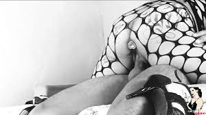 Trailer - Paty Angel uber hat mich mit nach hause genommen und bekam muschi  kostenlos