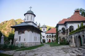 Biserica manastirii frasinei, zisa si biserica. 23 Februarie 2020 Pelerinaj La Manastirile Din Valcea Frasinei Ostrov Cozia Si Turnu