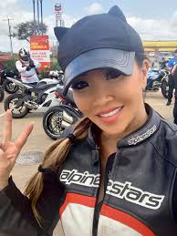 Biker Chicks🏍️. Best Of BOTH Worlds🏍️❤️😉