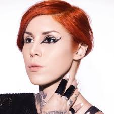 Just stumbled upon this outtake from a shoot I did with @lionel_deluy and  it's making me miss my orange hair! 🖤