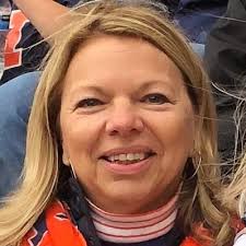Karen Sullivan (@ksullivanILLINI)