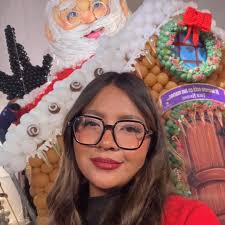 🌵🌺Morena & Esencial MV16-116 Un modelo con exquisitas aplicaciones  bordadas que resaltan el amor por nuestro país, sus increíbles  combinaciones de corsé en terciopelo negro y mangas shoulder off,  botonaduras típicas, flores,