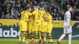 The cheapest way to get from mönchengladbach to dortmund airport (dtm) costs only 8€, and the quickest way takes just 1¼ hours. Hasil Liga Jerman Dortmund Tundukkan Gladbach 2 1