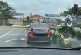 We did not find results for: Lelaki Bawa Pokok Pisang Guna Kereta Disaman Astro Awani