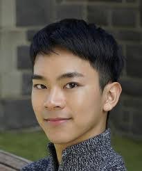 Lin Wei's Instagram, Twitter & Facebook