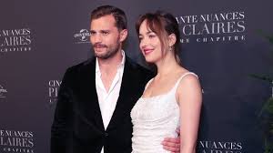 A spanish & english community made by fans for fans. Fifty Shades Freed Paris Premiere Red Carpet Youtube