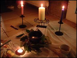 Résultat de recherche d'images pour "Rituel de magie blanche pour la réussite professionnelle"