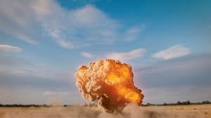 Digital Tutors Simulating A Ground Dust Explosion In Maya Simulating A Ground Dust Explosion In Maya With Images Dust Explosion Tutorial Explosion