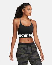 Get this product with your free nike membership profile. Nike Pro Indy Sport Bh Mit Langem Design Leichtem Halt Und Polster Fur Damen Nike De
