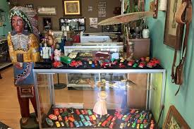 New year's day easter july 4th thanksgiving christmas day limited hours: Hidden Gems Top 5 Spots For Antique Hunting In Orange