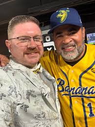 Managed to snap a few pics with some Chicago White Sox royalty this  weekend. This past weekend was one for the ages in the Windy City. #host  #mc #emcee #announcer #hypeman #chicago #