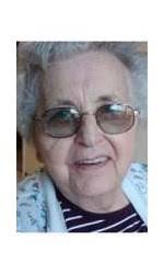 Elizabeth Manzi's Instagram, Twitter & Facebook