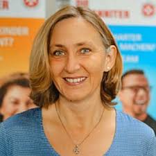 Sylvia Meyer (@syklamey)