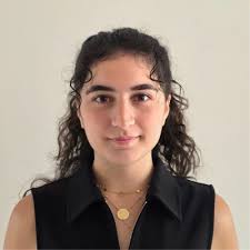 Earlier this summer, I graduated from the University of Toronto Mississauga  with an Honours Bachelor of Science with High Distinction. I am honoured to  have graduated with the Principal's Award of… |