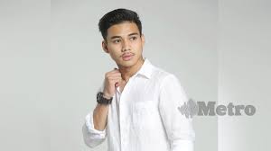 Facebook gives people the power to share and. Atiq Azman Peminat Minta Foto Bogel Artis Meletop