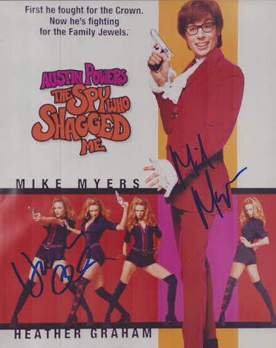 Austin Powers: The Spy Who Shagged Me Movie Cast - Autographed Signed  Photograph co-signed by: Mike Myers, Heather Graham | HistoryForSale Item  254055